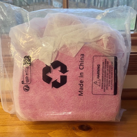 Retro Telephone Shaped Crossbody Bag - Picture 12 of 13